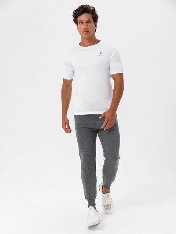 MOROTAI Funktionsshirt 'ULTRALIGHT BASIC' in Weiß