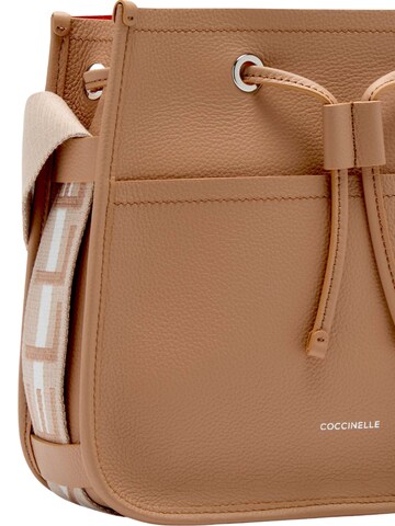 Coccinelle Handtasche 'COCCINELLE RAQUEL' in Braun