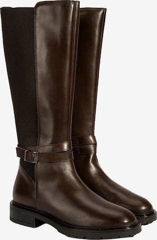Desa Boots 'Stiefel' in Brown: front