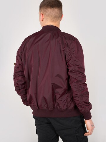 ALPHA INDUSTRIES Overgangsjakke 'MA-1 TT' i rød