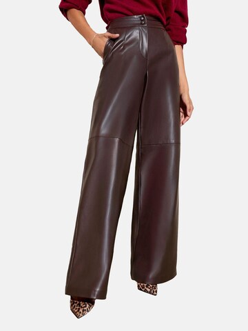 Friends Like These Wide leg Trousers in Brown: front
