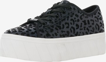 s.Oliver Sneakers in Black: front