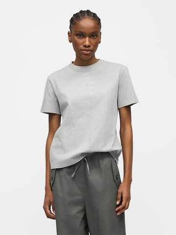 pilka Calvin Klein Jeans Marškinėliai 'CLASSIC SEASONAL': priekis