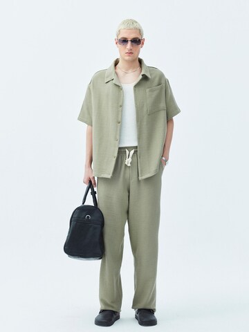 VAMOS CLO Comfort fit Button Up Shirt 'Indre' in Green