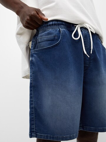 Pull&Bear Loose fit Jeans in Blue