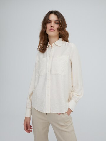 EDITED Blouse 'Stephanie' in Beige: voorkant