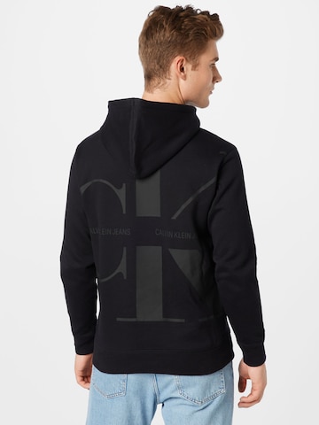 Calvin Klein Jeans Sweatshirt in Schwarz