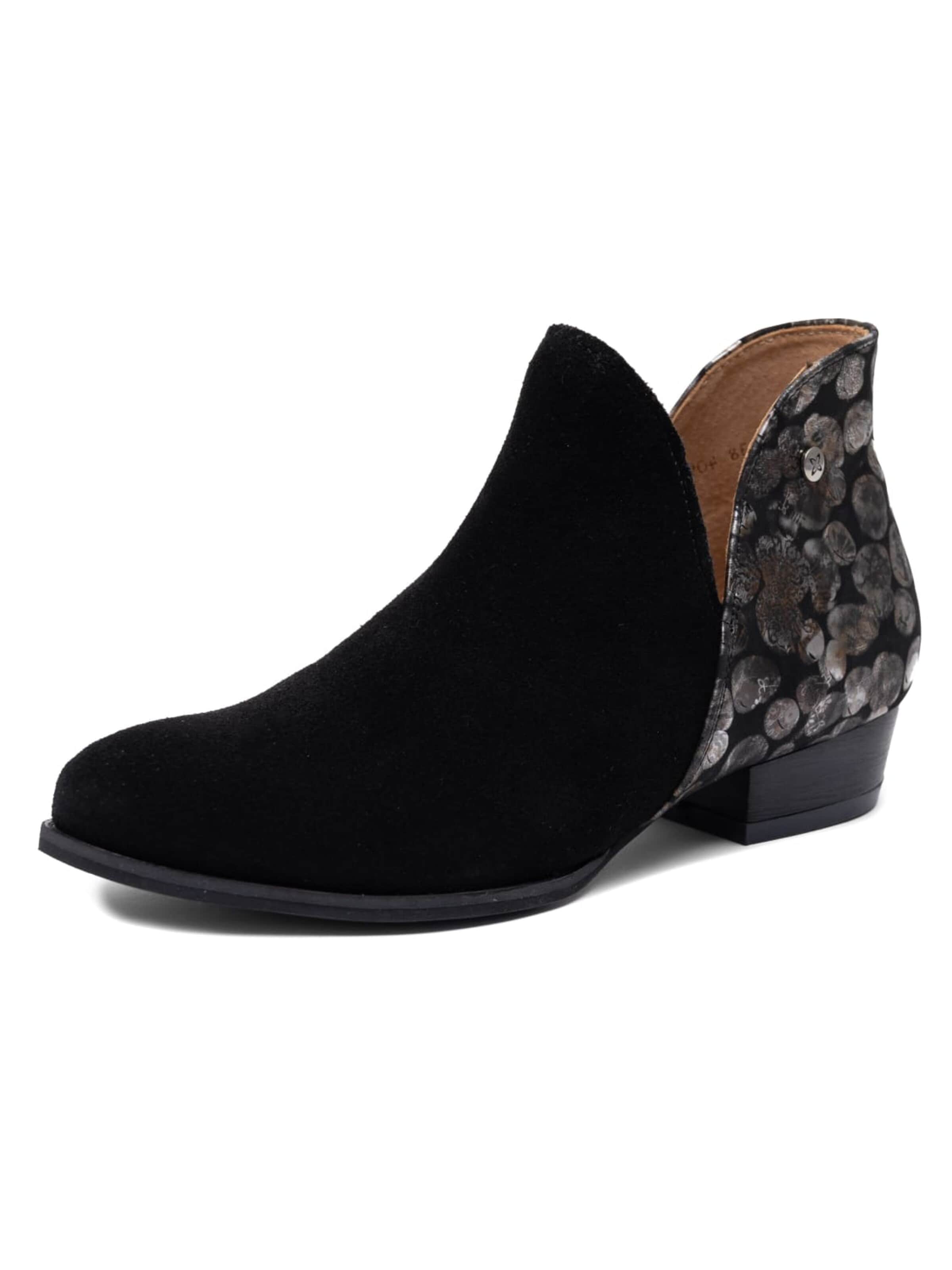 Maciejka Ankle Boots '4091W-01/00-5' in Black: front