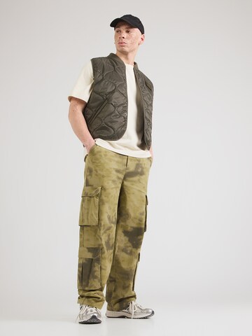 ALPHA INDUSTRIES Γιλέκο 'Q-1' σε πράσινο