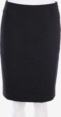 Tara Jarmon Skirt in M in Black: front