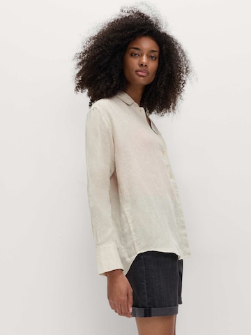 Chemisier Marks & Spencer en blanc : devant