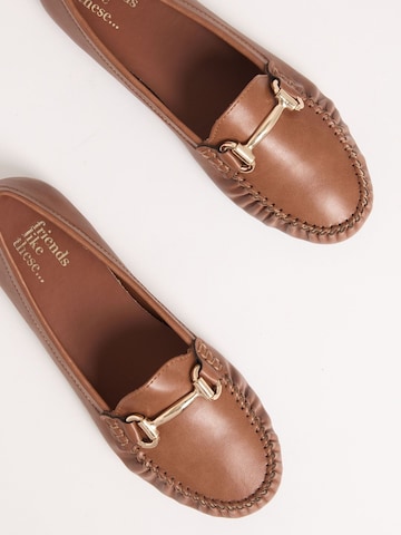 Friends Like These Mokassin in Braun