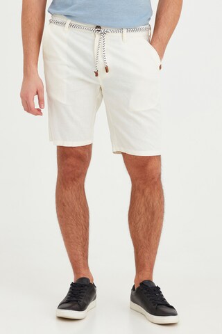 BLEND Regular Pants 'Mennok' in White: front