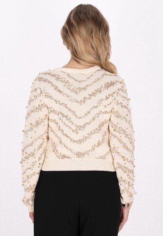 faina Strickjacke in Beige