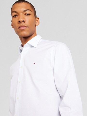 TOMMY HILFIGER - Regular Fit Camisa em branco