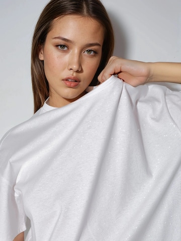 Busem T-Shirt in Weiß