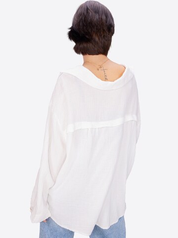 Seasons of April Blouse 'Sasha' in Wit