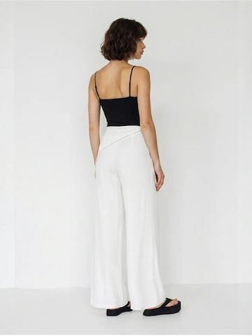 Wide Leg Pantalon Bianco Lucci en blanc