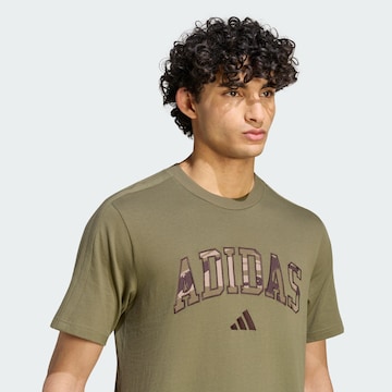 ADIDAS SPORTSWEAR - Camiseta funcional 'Seasonal Essentials' en verde