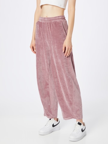 Obey Wide leg Pants 'Enzo' in Pink: front