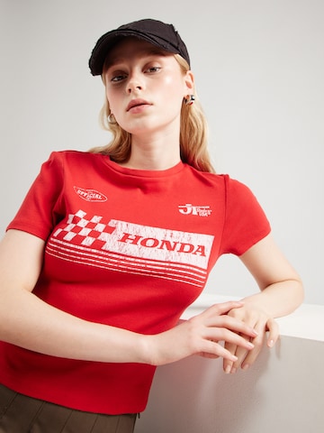 TOPSHOP Shirt 'Graphic License Honda Baby' in Rood