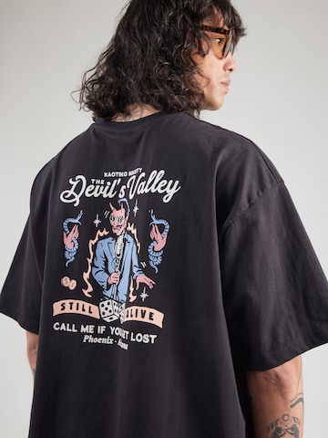 Kaotiko Shirt 'Still Alive' in Black
