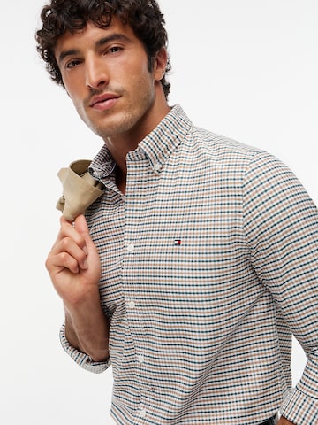 TOMMY HILFIGER - Regular Fit Camisa 'Heritage' em mistura de cores