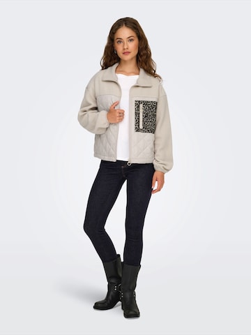 ONLY Between-Season Jacket 'ONLLINDSEY' in Grey