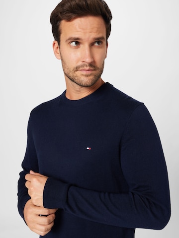 TOMMY HILFIGER Svetr – modrá