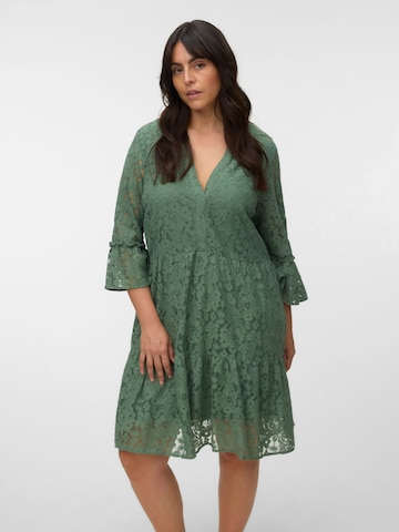 Chemisier Vero Moda Curve en vert : devant