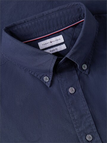 TOMMY HILFIGER Regular Fit Hemd in Blau