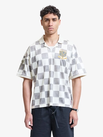 T-Shirt Reternity en beige : devant