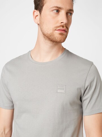 T-Shirt 'Tales 1' BOSS en gris