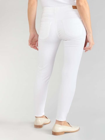 Coupe slim Jean Le Temps Des Cerises en blanc