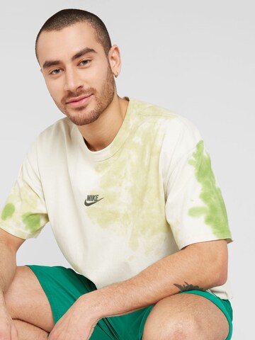 T-Shirt 'M90 PREM ESSNTL' Nike Sportswear en vert