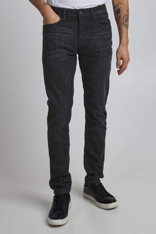 Coupe slim Jean 'Naoki' BLEND en noir : devant