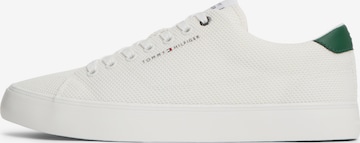 Sneaker bassa di TOMMY HILFIGER in beige: frontale