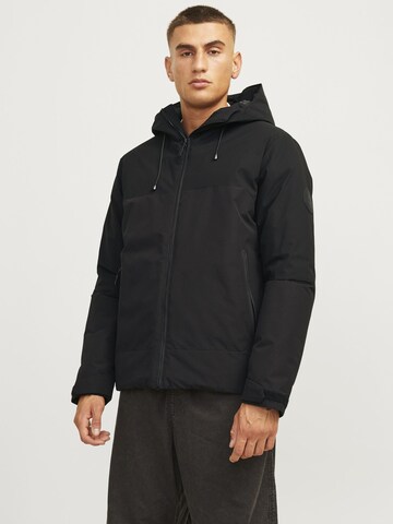 JACK & JONES - Parca de invierno 'JCOAIDEN' en negro: frente