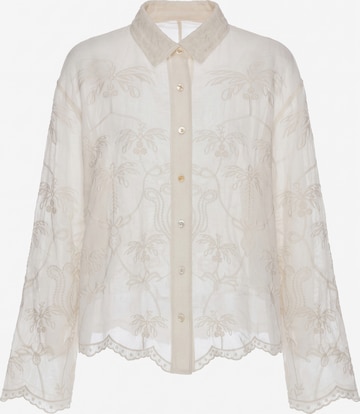 IZIA - Blusa em branco: frente
