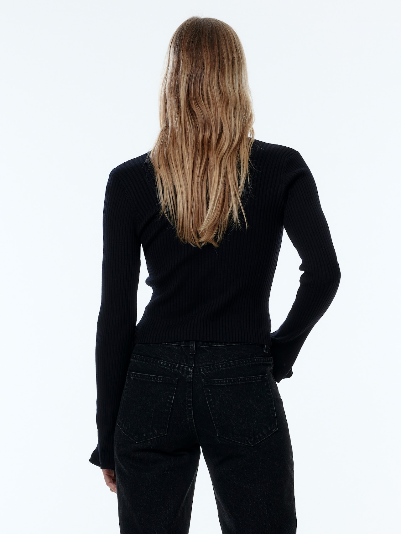 EDITED Produkte Strickjacke 'Maikai' schwarz