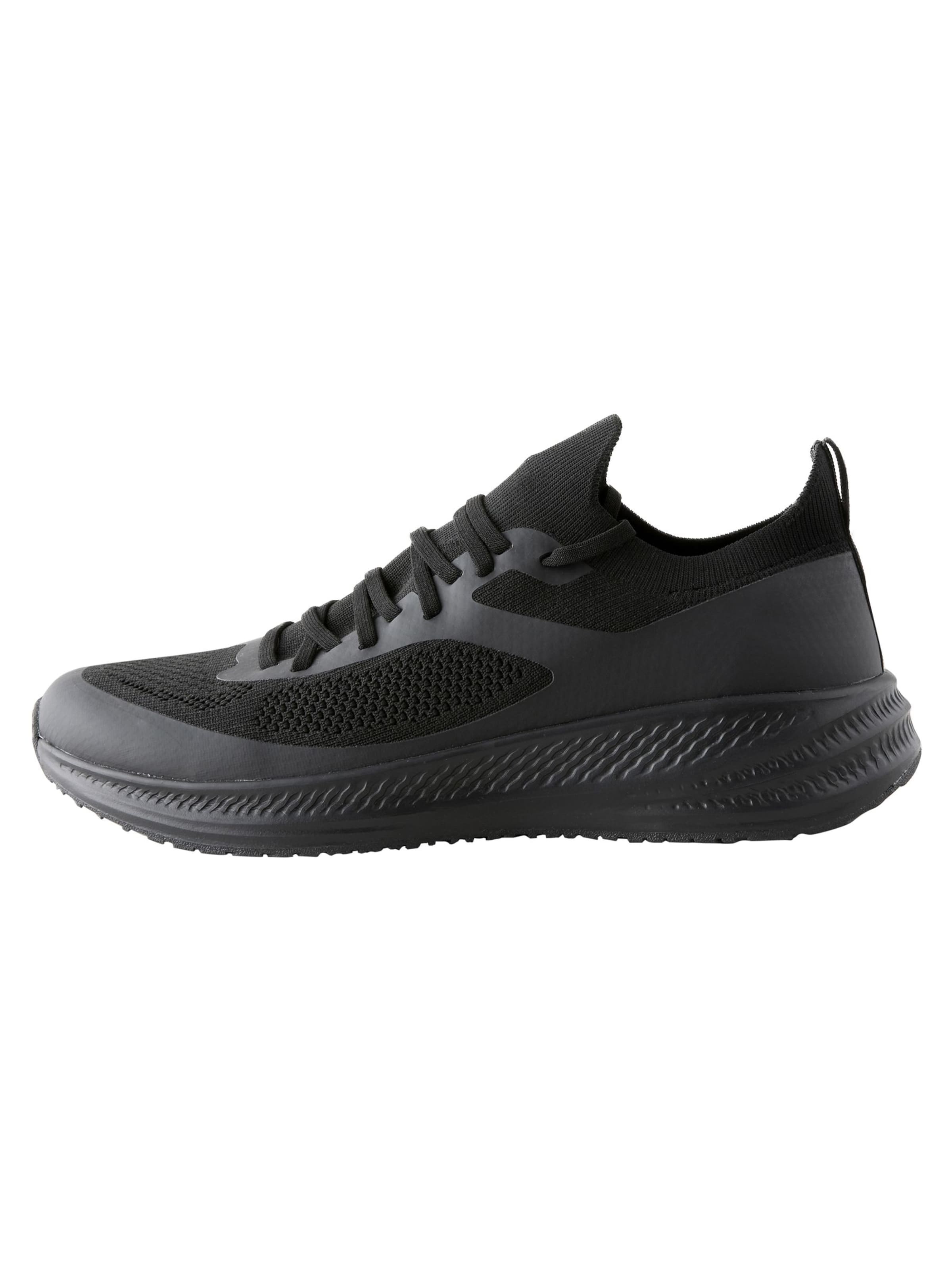Sneaker low de la Next pe negru: față