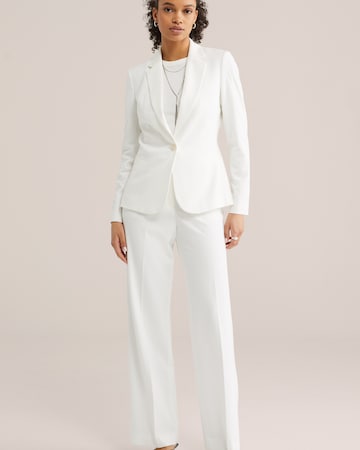 WE Fashion - regular Pantalón de pinzas en blanco