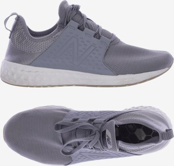 new balance Sneakers & Trainers in 44 in Grey: front