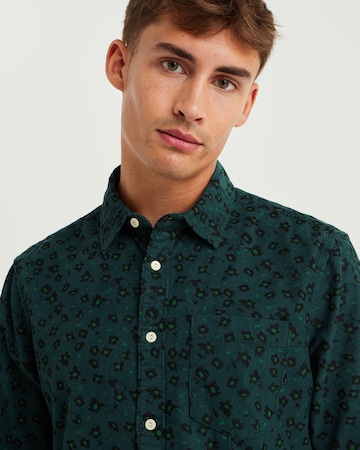 WE Fashion Regular fit Button Up Shirt in Green