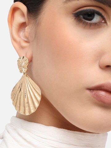 SOHI Ohrringe 'Bhuvitha' in Gold: Vorderseite