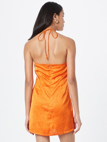 NEON & NYLON فستان 'OVIBES' بلون برتقالي