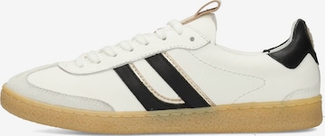 PS Poelman Sneakers laag in Wit: voorkant