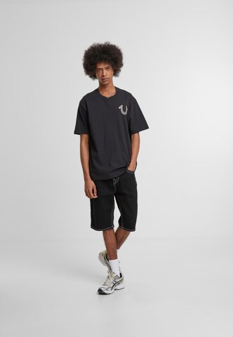 True Religion Regular Shorts 'Ricky Big' in Schwarz