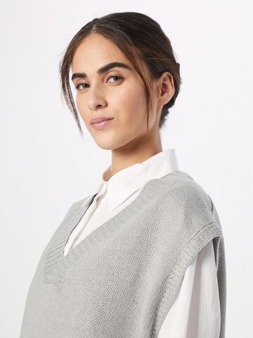 Tally Weijl Sweater in Grey