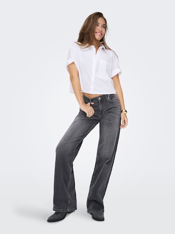 Wide leg Jeans 'ONLJulia' di ONLY in grigio